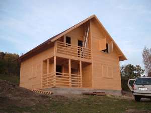 Constructii case din lemn Harghita