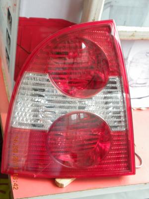 Vand faruri VW passat 00-05