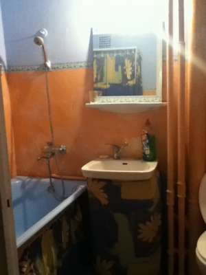 Inchiriez ap.2 camere zona Bou Rosu