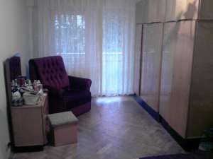 caut  colegi.coleg de apartament