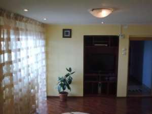 vand apart 2 cam decomandat Buftea