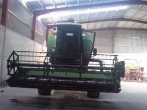 combina jhon deere 1068h