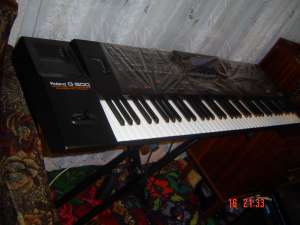 Vand roland g800 urgent!!!!!!!!!!!!!!!!!!!!!!!!!!!!