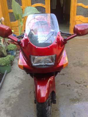 vind schimb moto cu auto