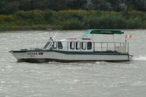 VAND SALUPA FLUVIALA