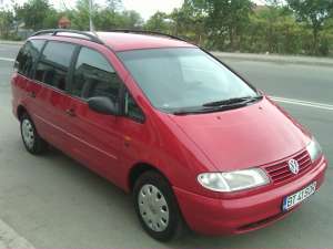 VOLSKWAGEN  SHARAN