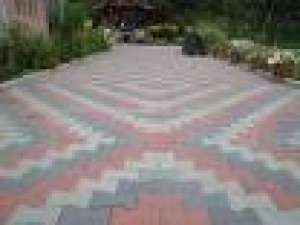 Pavaje,  pavele,  dale beton,  borduri,  jgheaburi,  placaje,  capace stalp,  coame gard � Jibou �  