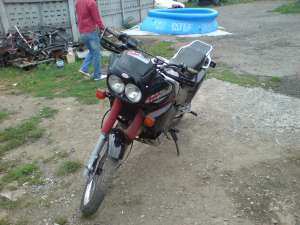 YAMAHA  750cm3