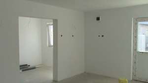 Navodari casa ,  3  camere ,   75 mp