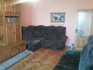 APARTAMENT 3 CAMERE DE INCHIRIAT