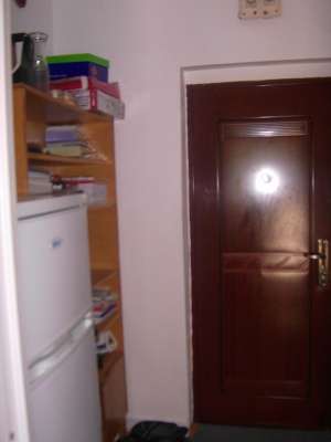 VAND GARSONIERA ; INDEPENDENTEI; ETAJUL 2 ; 23500 EURO