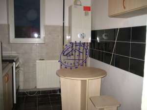 Vand ap. 2 camere in Onesti