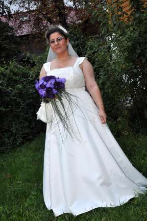 vand rochie cochet design