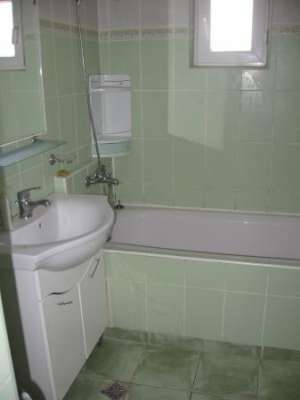 3 CAMERE GORJULUI