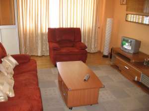 3 CAMERE GORJULUI