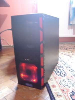 VAND CALCULATOARE ORICE CONFIGURATIE SI LA COMANDA IEFTIN
