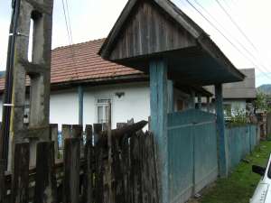 vand casa la munte