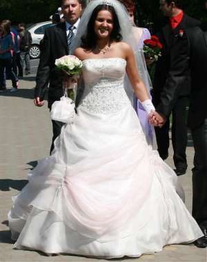 Rochie de mireasa Eddy K