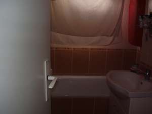 2 cam,     zona BancPost