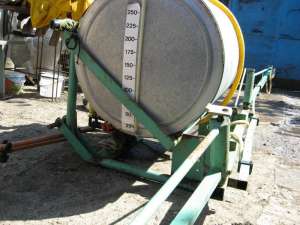 Vand masina de erbicidat 300L