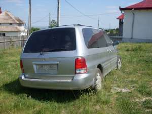 Kia Carnival Avariat