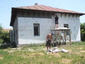 Casa si garsoniera pentru apartament 3 camere