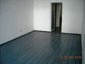Navodari spatiu comercial,  utilat