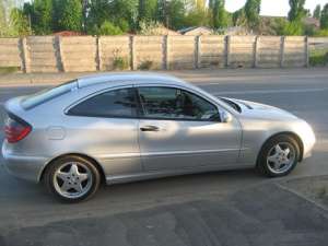 Mercedes C180