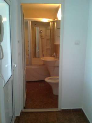 ofer spre inchiriere apartament cu 2 camere in alba iulia,  centru