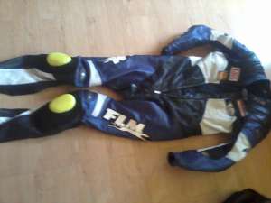 costum moto viteza