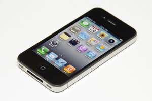 Vand Iphone4 16gb neverlock doar 500euro!!!