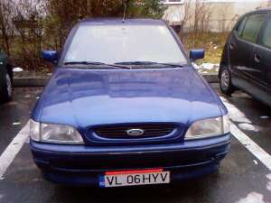 FORD ESCORT