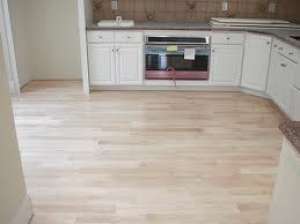 montez:parchet, mobilier,  scari,  garduri, lambriuri, etc usi din lemn de orice tip  rel.  07463379