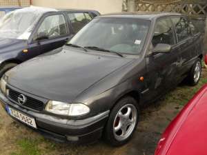 DEZMEMBREZ OPEL ASTRA F 1.6