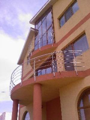 Balustrade inox cu insertie de lemn