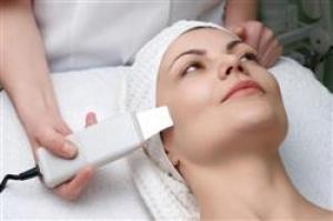 COSMETICA- NATURISTA,     MACHIAJ SEMIPERMANENT,     MANICHIURA ,    PEDICHIURA