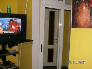 vand apartament 4 camere targu jiu