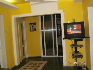 vand apartament 4 camere targu jiu