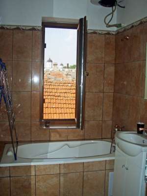 Apartamente de lux  cu doua camere de inchirat in vila Mangalia ultracentral