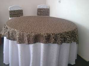 fata de masa rotunda brocard diametru 220cm