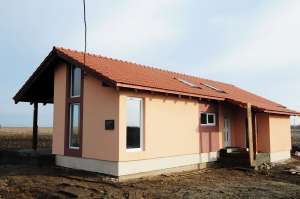vand casa la Sanandrei,  constructie 2010.