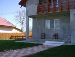 vand sau schimb cu apartament