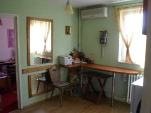 DAU IN CHIRIE APARTAMENT A CAMERE IN ROGERIUS