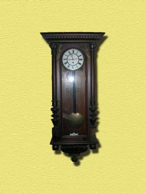 VAND:  PENDULE DE PERETE (23 Buc. )