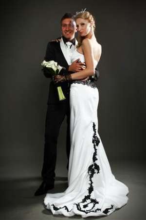 Vand rochie de mireasa Exclusive Bride