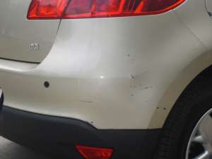 vand bara spate originala Renault Megane Hatchback 2011