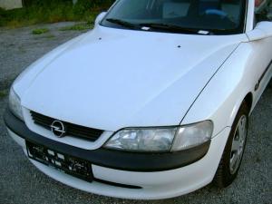 OPEL Vectra B 1.7TD Isuzu cu clima, 