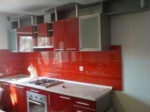 Execut la comanda toate tipurile de mobilier din pal