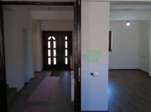 Inchiriere vila lux 8 camere zona Tei