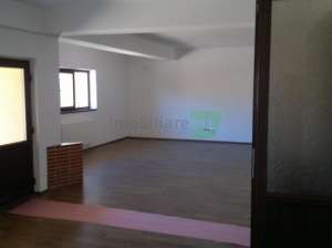 Inchiriere vila lux 8 camere zona Tei